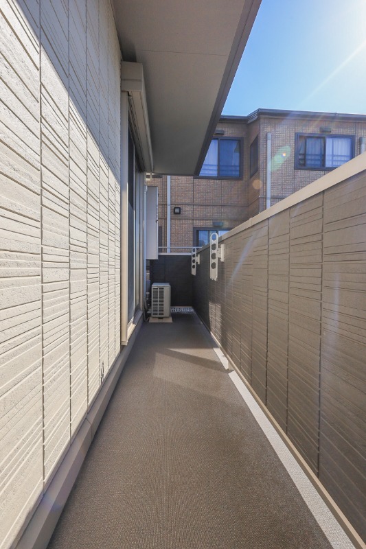 バルコニー　図面と現状に相違がある場合には現状を優先