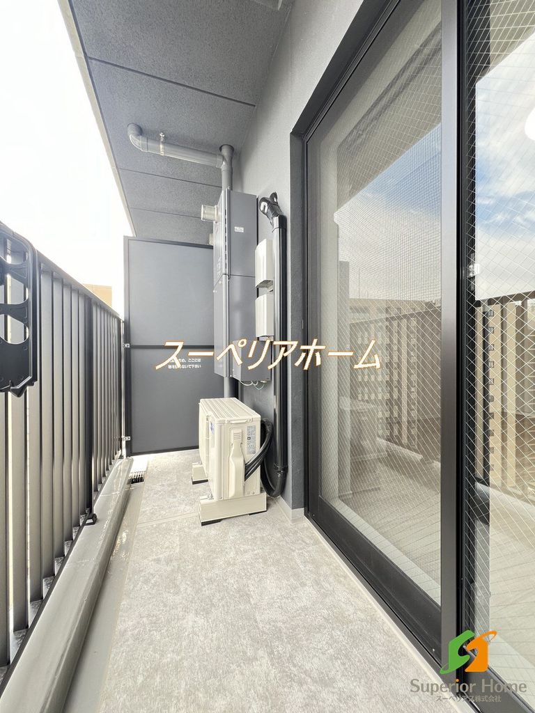 バルコニー　バルコニー