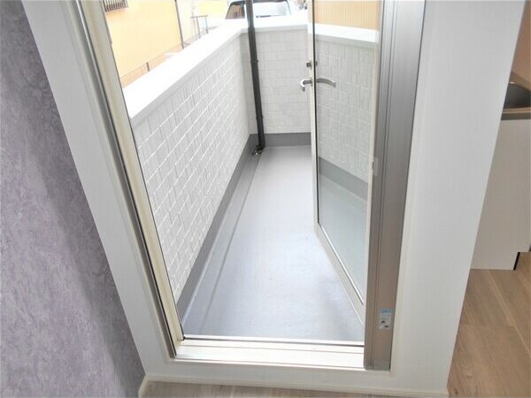 バルコニー　バルコニー