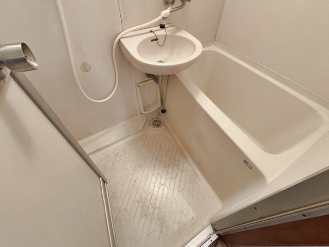 バス・シャワールーム　「b’CASA所沢下山口re-born」