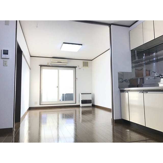 居室・リビング　LDK（12.62帖）の様子