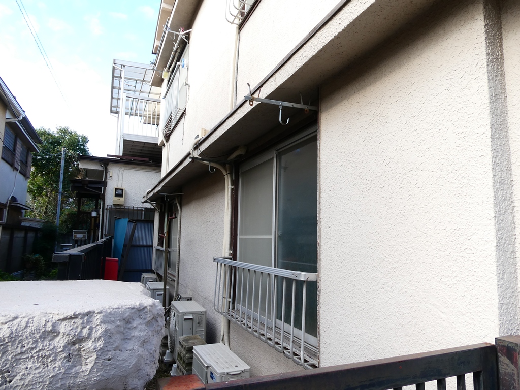 バルコニー　洗濯物干し場