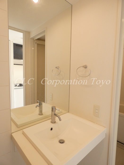 洗面設備　同仕様写真使用