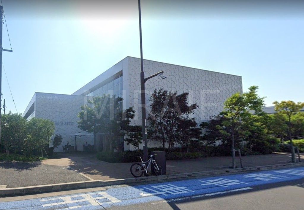 ホームセンター　葉山ガーデン湘南T－SITE店（ホームセンター）まで1360m