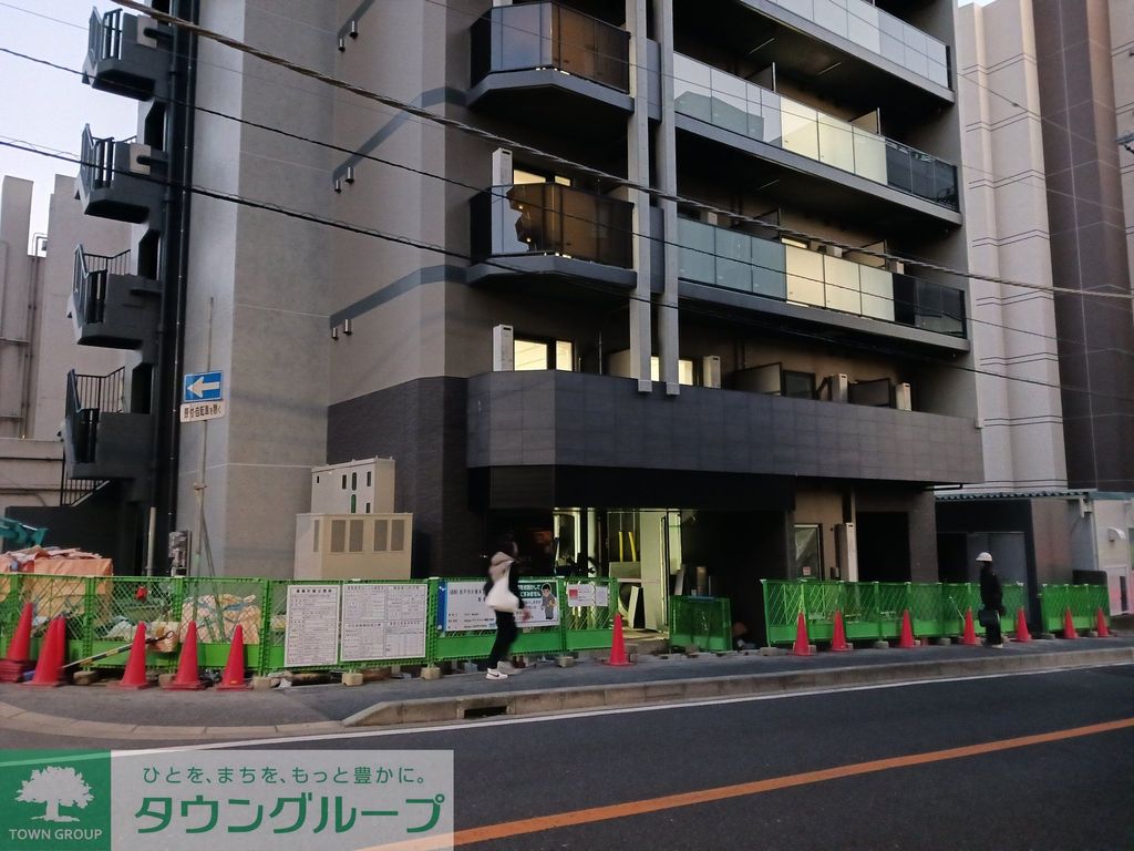 エントランス　外観