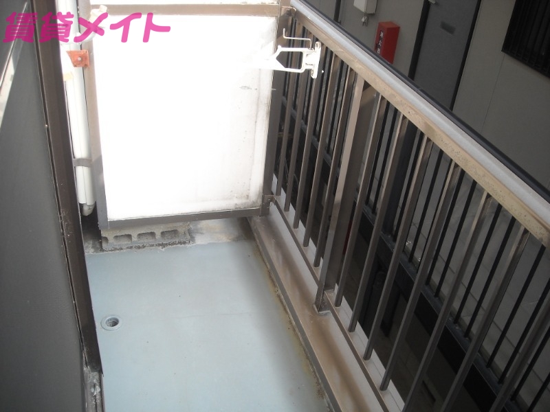 バルコニー　別部屋写真参照。