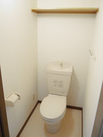トイレ　ゆったりとした空間のトイレです