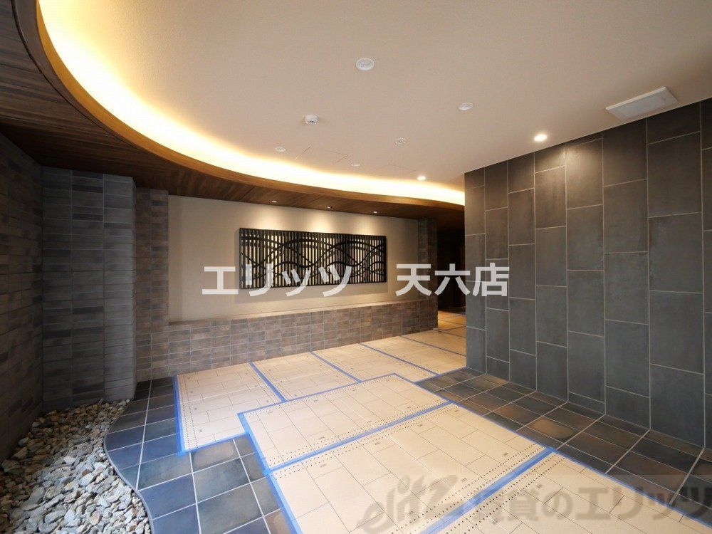 ロビー　エントランス