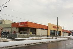 スーパー　フードＤ虹ヶ丘食彩館（スーパー）まで718m