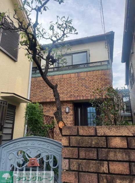 建物外観　エントランス