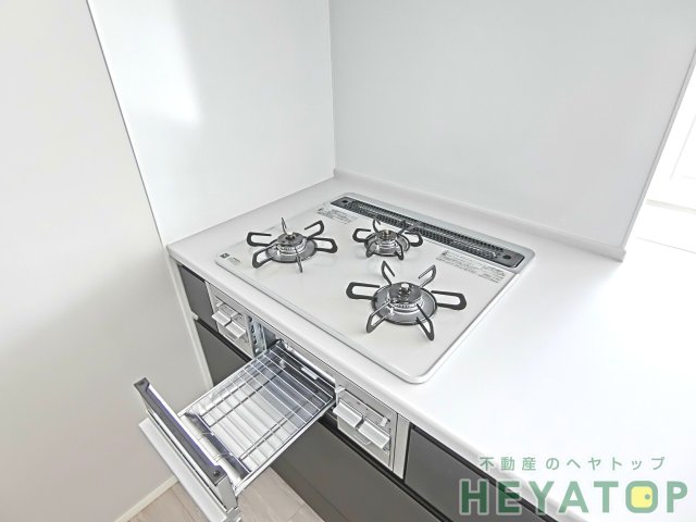 キッチン　システムキッチン完備（同仕様写真）