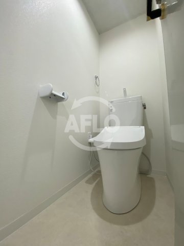 トイレ　メゾン・ド・ノブレ　トイレ