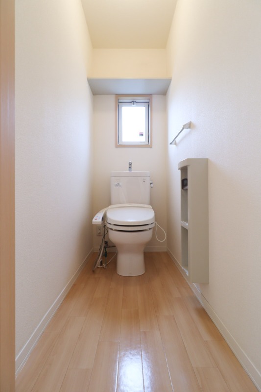 トイレ　図面と現状に相違がある場合には現状を優先