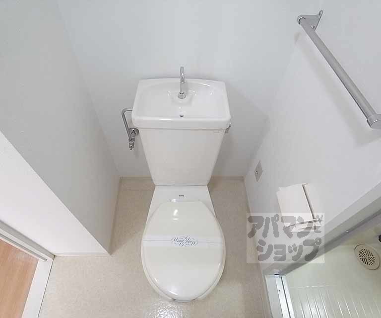 トイレ　トイレ