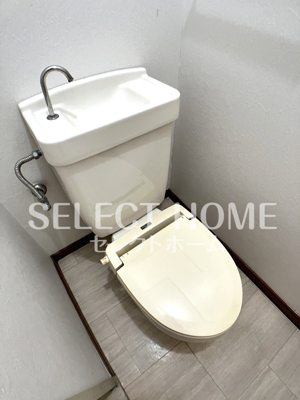 トイレ　コンパクトで使いやすいトイレです