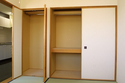 収納　壁一面の大型収納です！