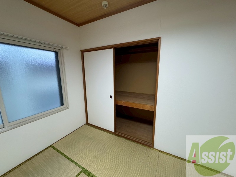 収納　こちらは収納です。物をしまう事ができますね！