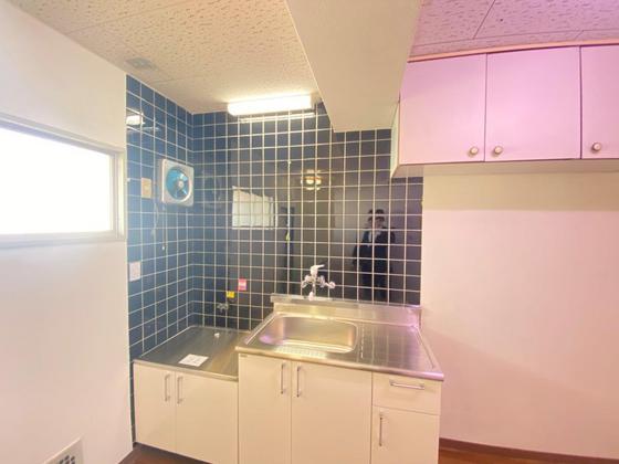 キッチン　※別号室の写真です。