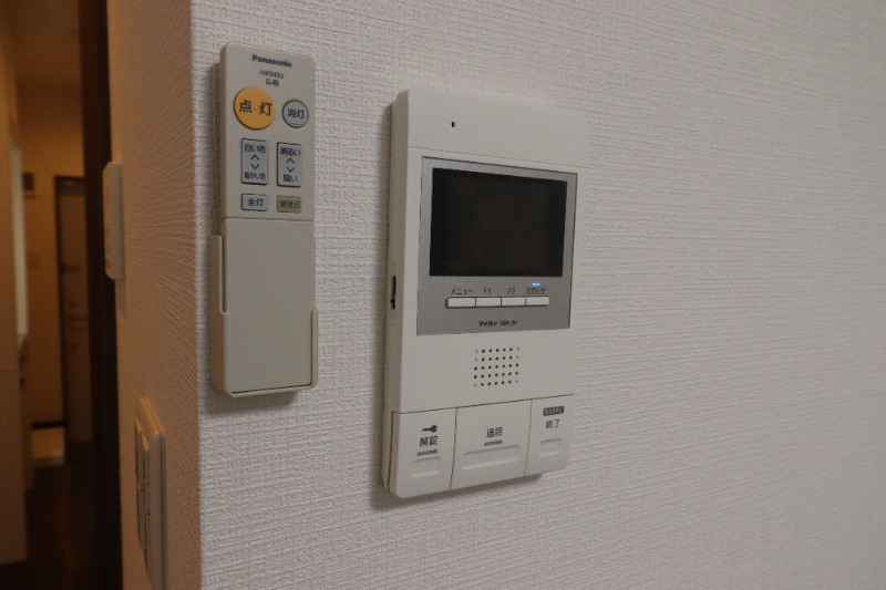 セキュリティ　モニターホン！
