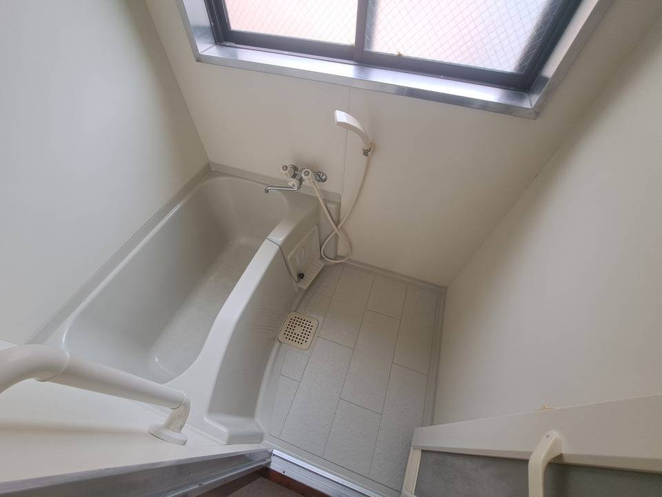 バス・シャワールーム　浴室