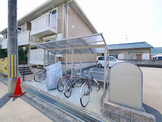 その他共有部分　出入りがしやすい自転車置き場