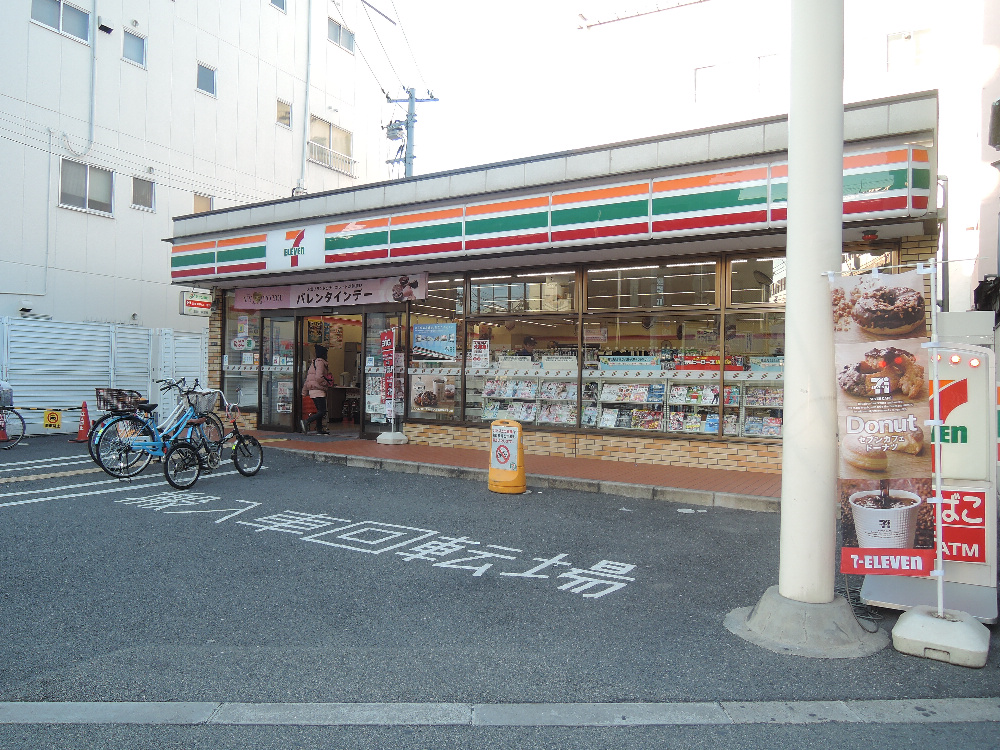 コンビニ　セブンイレブン 大阪本田3丁目店（コンビニ）まで182m