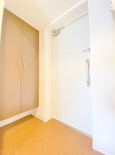 玄関　シューズボックス