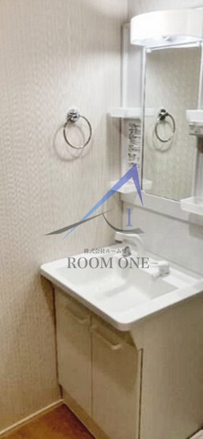 洗面設備　洗面台です。