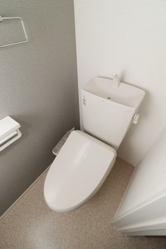 トイレ　図面と現状に相違がある場合には現状を優先