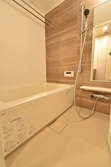 バス・シャワールーム　バス※別部屋参考写真