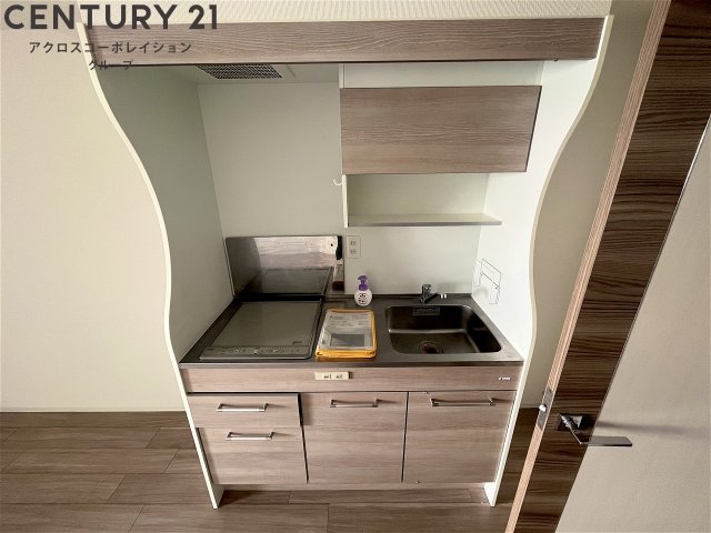 キッチン　収納があって使い勝手の良いキッチンです☆