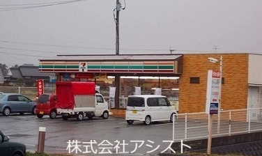 コンビニ　セブンイレブン（コンビニ）まで240m