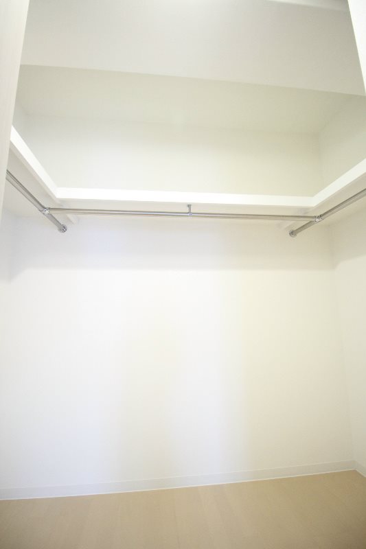 収納　《見学予約受付中》インターネット無料ハイグレードマンション