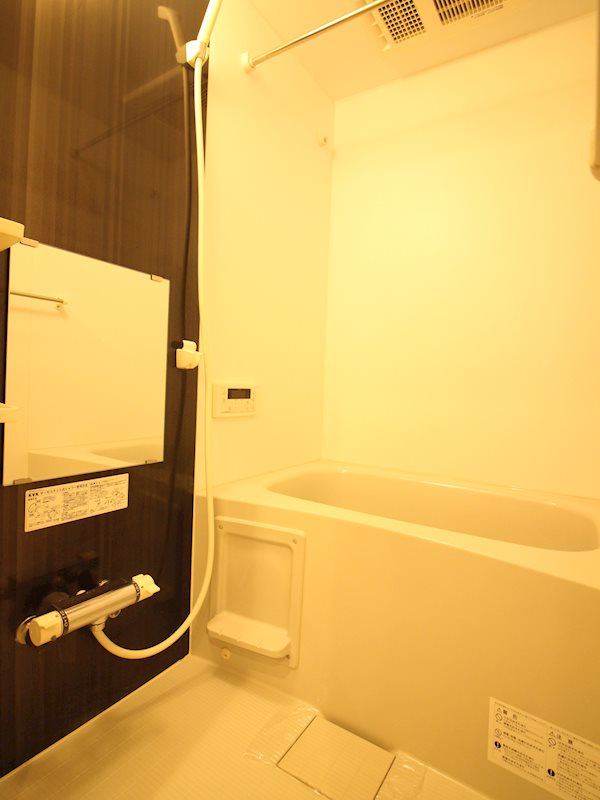 バス・シャワールーム　別号室イメージ