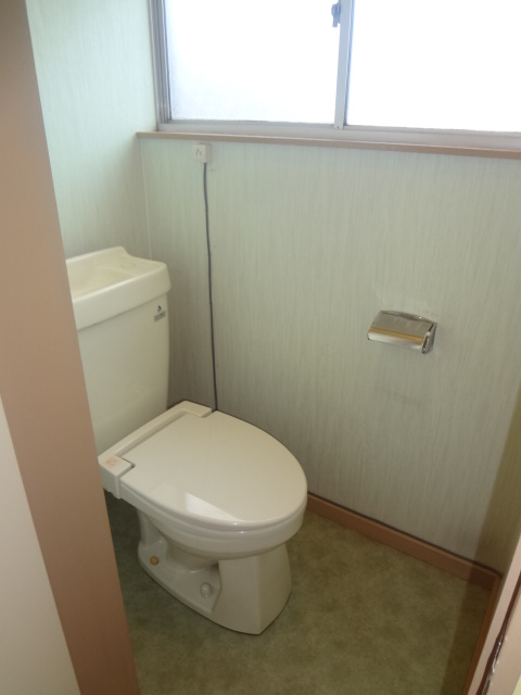 タウンハウス山崎のトイレ写真