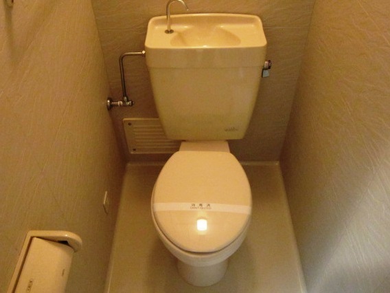 トイレ　トイレ