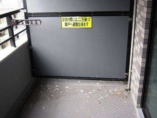 バルコニー　バルコニー