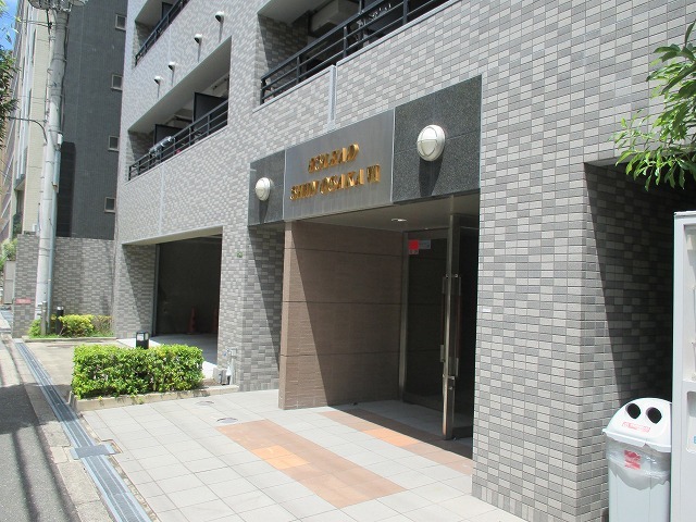 エントランス　エントランス