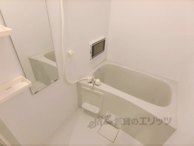 バス・シャワールーム　ＴＶ付き