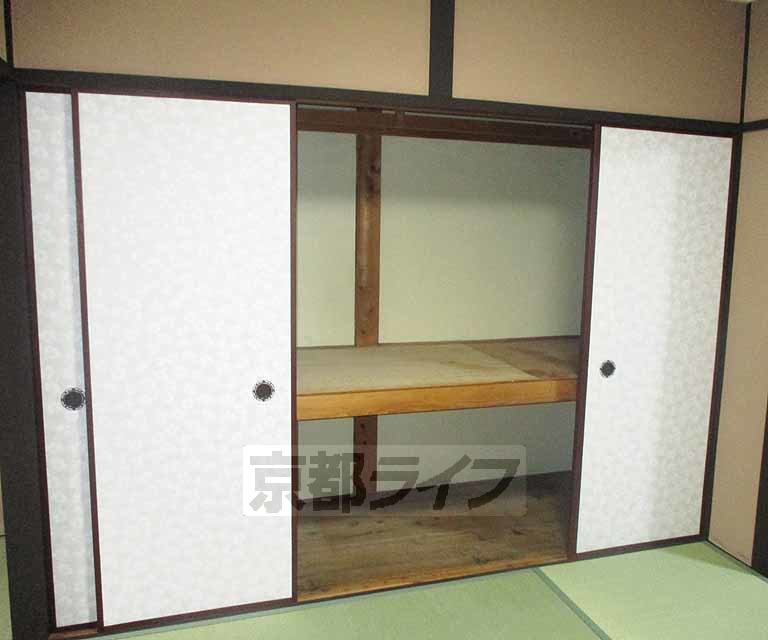 収納　１０号室流用です。