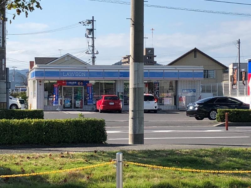 コンビニ　ローソン 高松中央インター店（コンビニ）まで665m