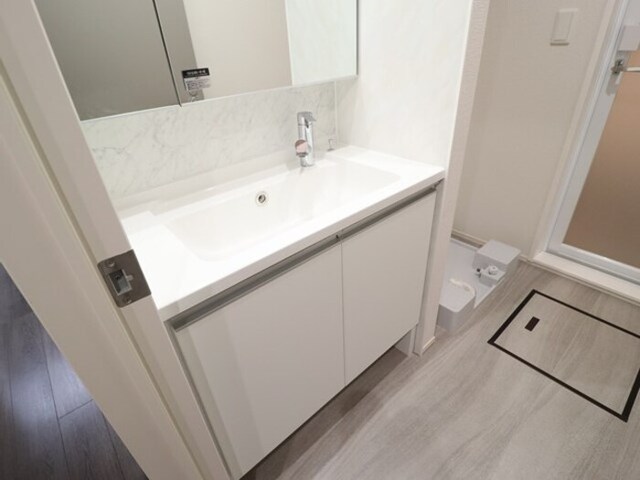 洗面設備　洗髪洗面化粧台