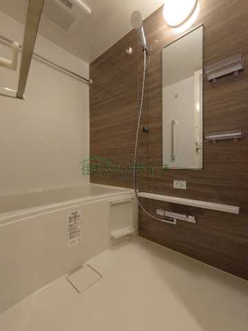 バス・シャワールーム　別部屋参考写真