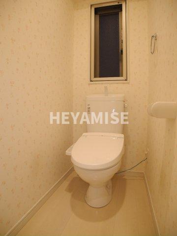 トイレ　※反転間取りの別の階のお部屋の画像です※現況を優先します