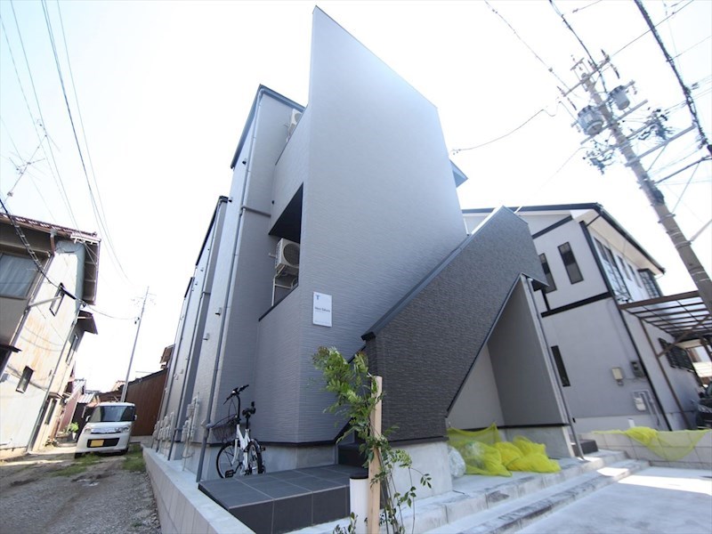 建物外観　外観　デザイナーズ　光インターネット無料