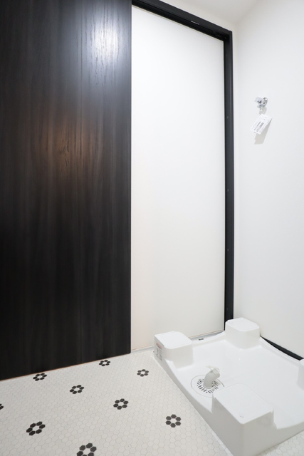 洗面設備　★清潔感溢れる洗面所★Ａ号室別階も同種同型の仕様となります。