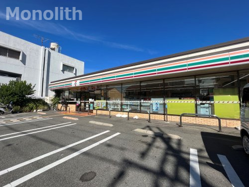 コンビニ　セブンイレブン 北助松駅前店（コンビニ）まで532m