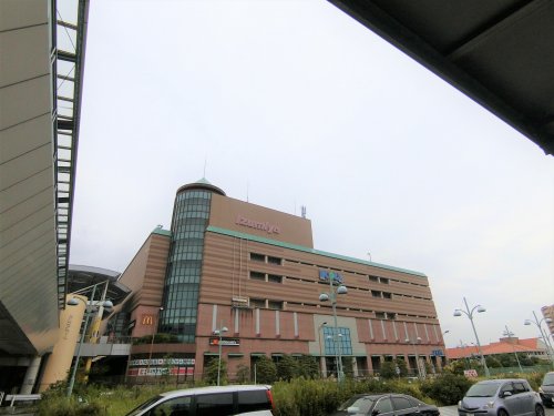 スーパー　イズミヤ　和泉中央店（スーパー）まで987m