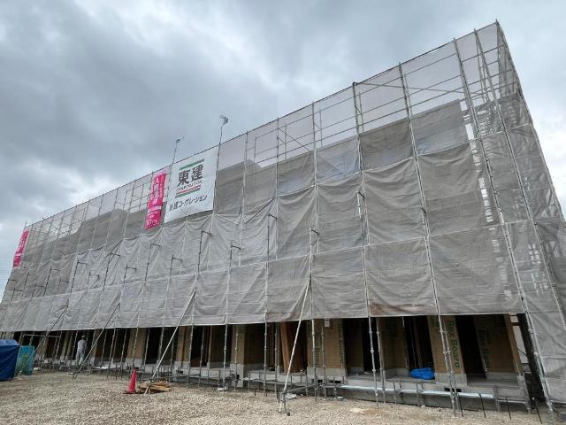 建物外観　建築現場