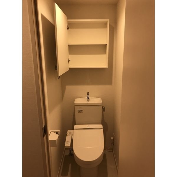 トイレ　イメージ